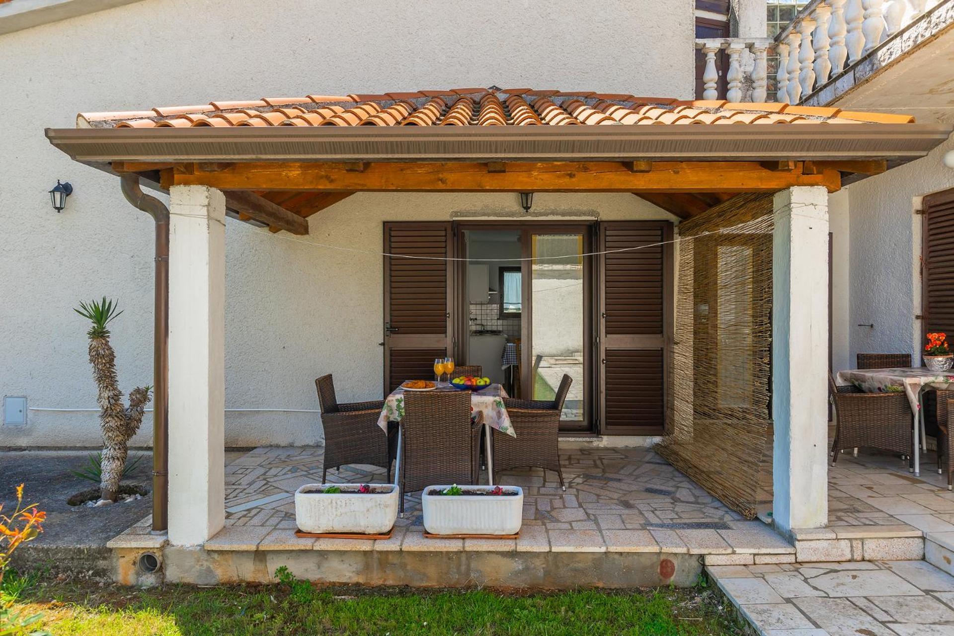 פורץ Apartmani Martina מראה חיצוני תמונה